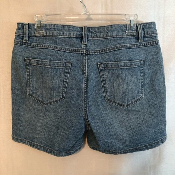 Falls Creek  Denim Med Wash Shorts Ladies 8 - Picture 11 of 11